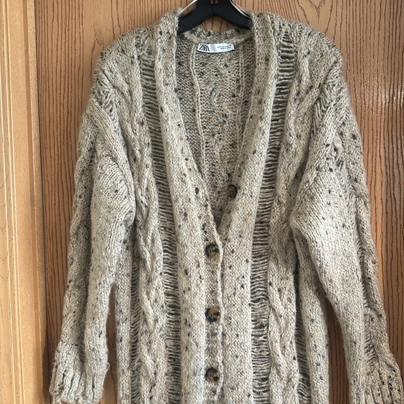 Zara Cable Knit Torn Coat Cardigan - Picture 2 of 16
